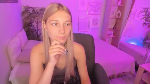 Laura online show from July 27, 2026, 8:43 am