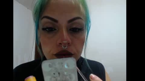 freyaa_sorceress online show from January 19, 2025, 7:25 am