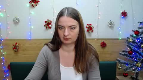 FreyaDak online show from December 22, 2024, 3:22 pm