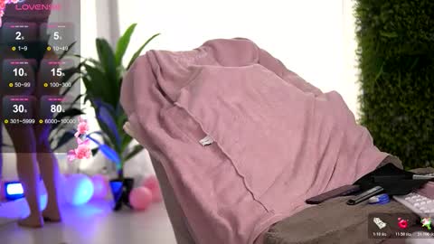 freyaheart online show from March 14, 2026, 6:19 am