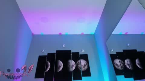 Pau. online show from November 4, 2025, 8:19 pm