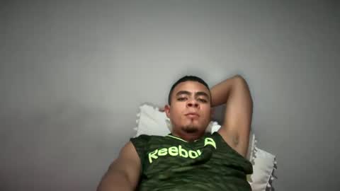 Snapshot of freyva_ chatting on February 5, 2025, 5:41 am freyva_ online show from February 5, 2025, 5:41 am