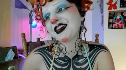 Snapshot of friskyflowers chatting on May 10, 2026, 2:06 am cherry online show from May 10, 2026, 2:06 am