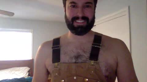 friskyfun123 online show from January 14, 2025, 6:28 pm