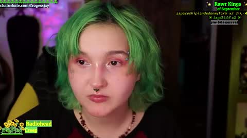   Jaywise Frogfoot  online show from September 12, 2025, 4:07 pm