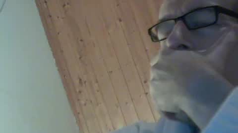 fromgermanywithlove1 online show from January 11, 2026, 5:45 am