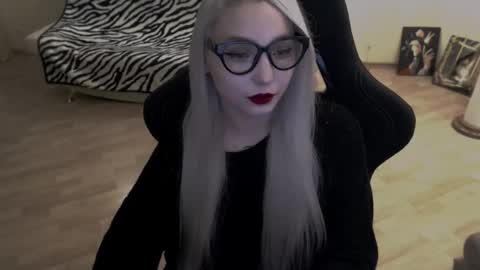 Lilith online show from October 9, 2025, 9:46 pm