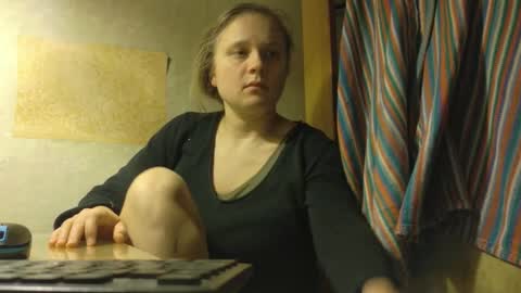 FrumCake online show from January 19, 2026, 3:32 am