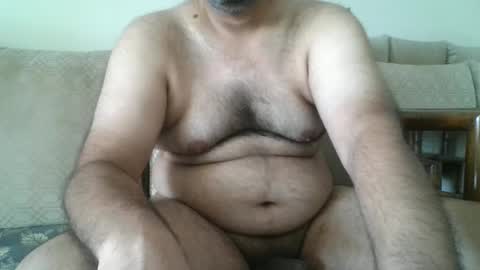 Snapshot of fruti_loops chatting on June 18, 2026, 7:19 am fruti loops Bull online show from June 18, 2026, 7:19 am