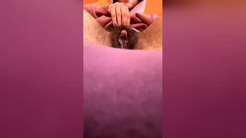 ftm_dream_slut online show from April 6, 2026, 12:06 pm