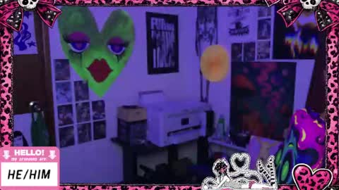 Snapshot of ftmbiggestclit chatting on April 30, 2026, 3:46 am Kevin online show from April 30, 2026, 3:46 am