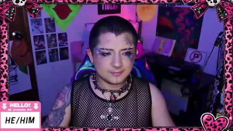 Snapshot of ftmbiggestclit chatting on May 12, 2026, 6:43 am Kevin online show from May 12, 2026, 6:43 am