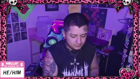 Snapshot of ftmbiggestclit chatting on June 2, 2026, 2:35 am Kevin online show from June 2, 2026, 2:35 am