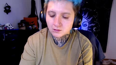          HEHIM  online show from February 4, 2025, 8:28 pm