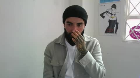 Snapshot of ftmen chatting on May 7, 2026, 5:29 pm Jestevan online show from May 7, 2026, 5:29 pm