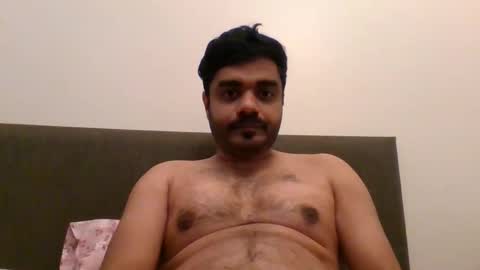fuc1990 online show from May 3, 2026, 4:13 pm