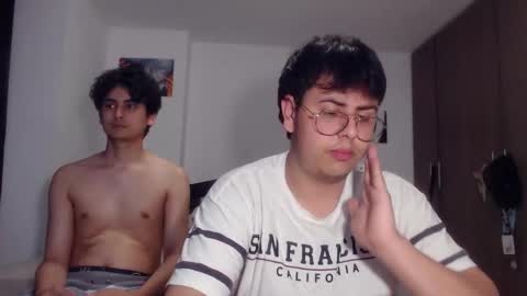 uwu online show from November 30, 2025, 10:47 pm