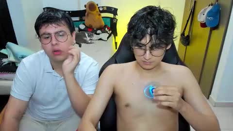 uwu online show from December 16, 2025, 8:36 pm