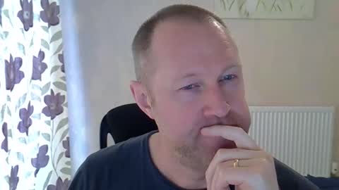 Fuck Buddy UK online show from April 27, 2026, 7:06 am