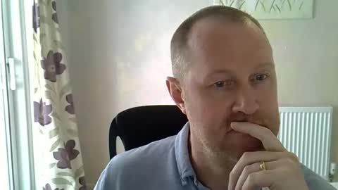 Fuck Buddy UK online show from May 7, 2026, 8:20 am