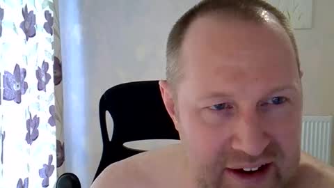 Fuck Buddy UK online show from May 26, 2026, 6:53 am