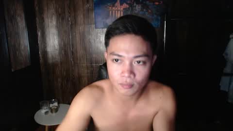 Snapshot of fuck_by_zack chatting on April 19, 2026, 5:12 pm Zack online show from April 19, 2026, 5:12 pm