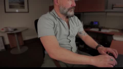 fuckadilf online show from February 21, 2025, 4:05 pm