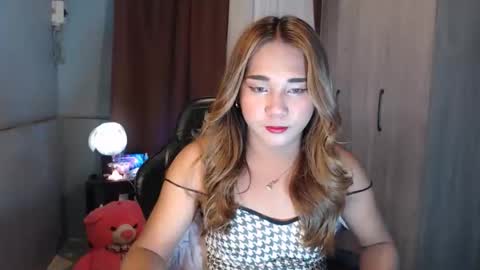 fuckercumm online show from March 17, 2026, 12:59 am