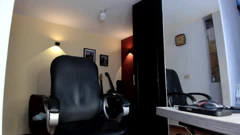 SERGIO THE SEX LAWYER online show from April 21, 2026, 3:35 am