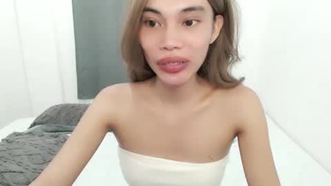 fuckingsexy143 online show from November 7, 2025, 2:44 am