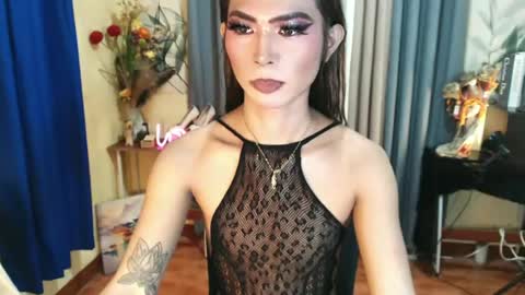 Snapshot of fuckingtransangel chatting on July 5, 2026, 2:29 am ANGELICA FOX online show from July 5, 2026, 2:29 am