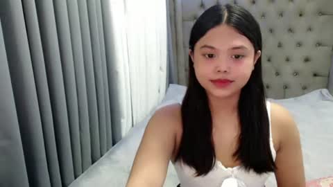 Bunny  online show from July 7, 2026, 11:31 pm