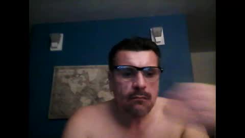 fuego1ento22 online show from February 12, 2025, 10:24 am