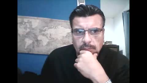 fuego1ento22 online show from September 12, 2025, 2:00 am