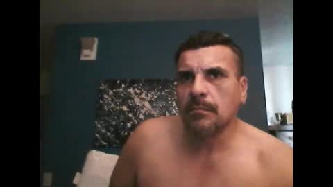 fuego1ento22 online show from April 7, 2026, 8:20 pm