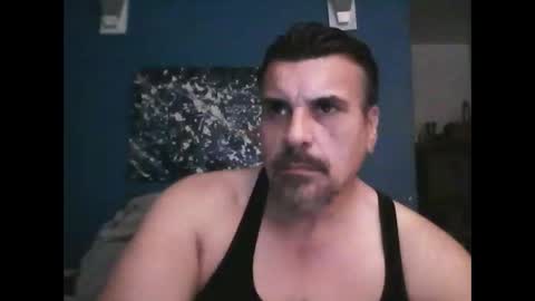 fuego1ento22 online show from April 25, 2026, 6:16 am