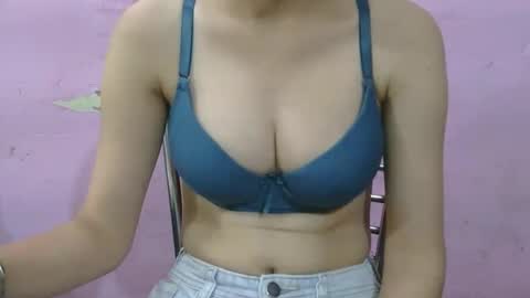 full_fun_girl55 online show from September 30, 2025, 5:23 am