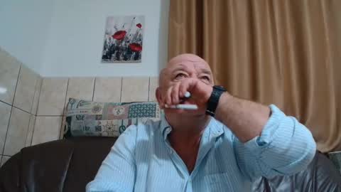 Snapshot of fullballs6 chatting on December 13, 2024, 2:10 am fullballs6 online show from December 13, 2024, 2:10 am