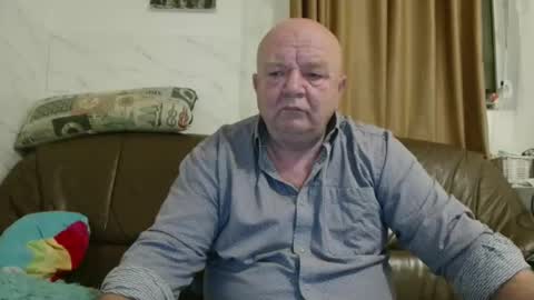 Snapshot of fullballs6 chatting on December 19, 2025, 3:02 am fullballs6 online show from December 19, 2025, 3:02 am