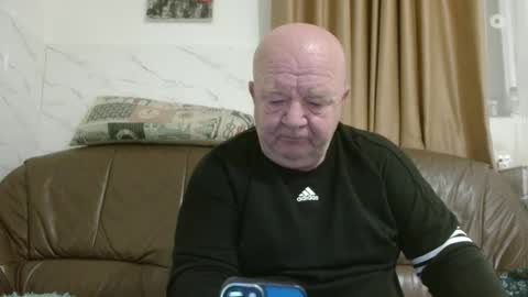 Snapshot of fullballs6 chatting on January 15, 2026, 3:00 am fullballs6 online show from January 15, 2026, 3:00 am