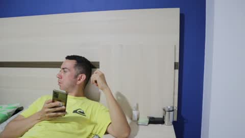 Sammygirl  tommy guy friends with benefits online show from December 11, 2024, 12:44 am