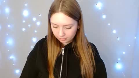 Emma online show from December 18, 2025, 8:09 am