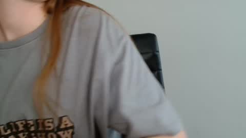 Snapshot of funemma000 chatting on May 27, 2026, 10:12 am Emma online show from May 27, 2026, 10:12 am
