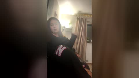 Linnys Palace online show from January 18, 2026, 12:58 am