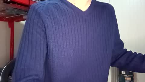 Italian men online show from January 18, 2026, 7:34 am