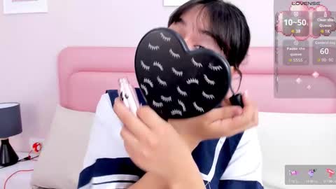 Samantha online show from October 16, 2025, 1:01 pm