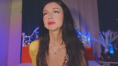 Tiffany online show from March 1, 2025, 11:58 pm