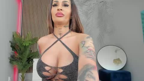 Snapshot of funtasy_world chatting on May 1, 2026, 4:50 am Jessy online show from May 1, 2026, 4:50 am