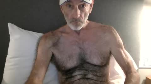 furrydawg online show from November 16, 2025, 6:57 pm