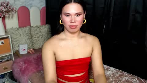 fuschiafucker online show from October 8, 2025, 10:18 pm